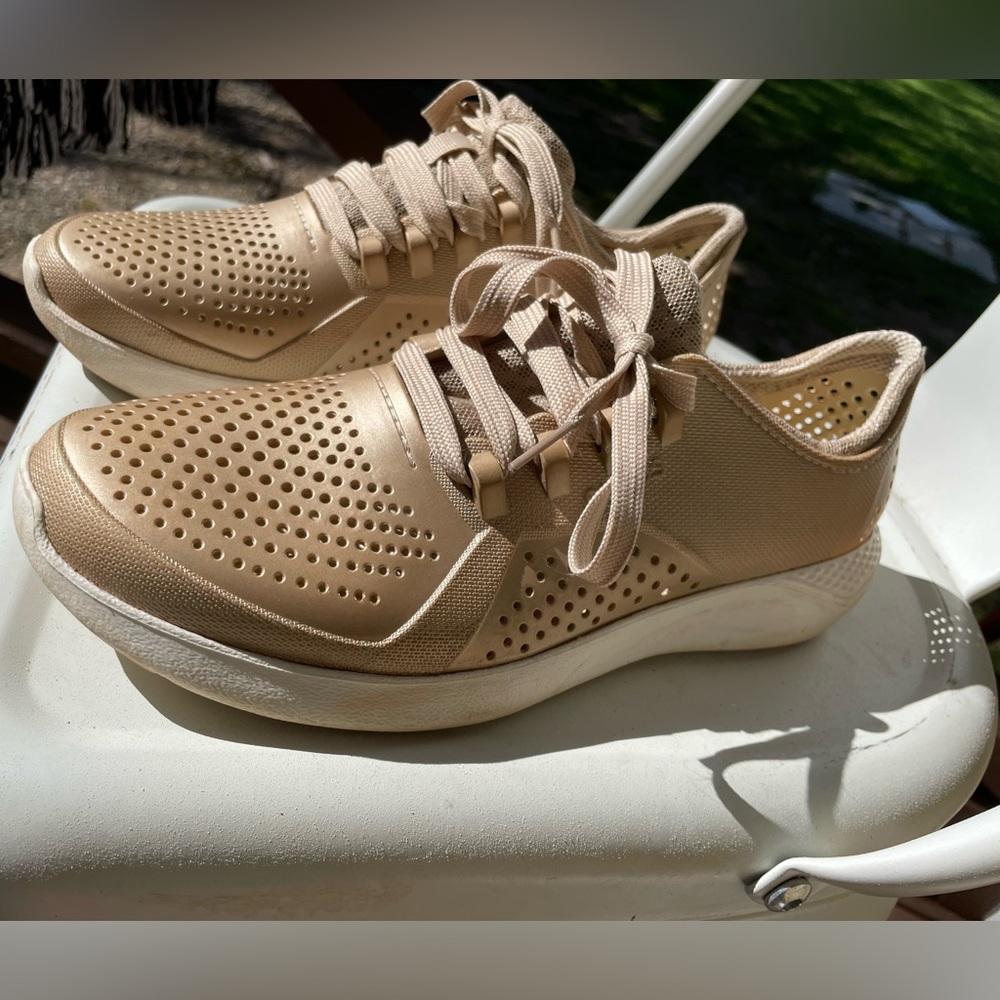 Crocs golden Sneakers